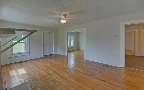 86 Glendale St, Toccoa, GA 30577 photo 7