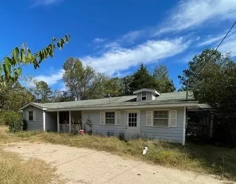 2596 Callaway Rd, Rayle, GA 30660