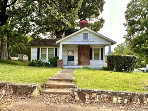 212 Georgia Ave, Bremen, GA 30110