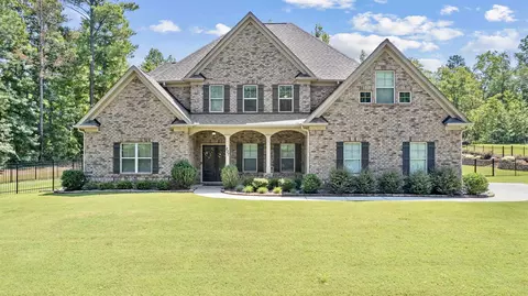 237 Dakotahs Bnd, Newnan, GA 30263