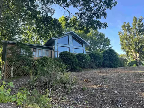 41 Sunrise Ln, Cleveland, GA 30528
