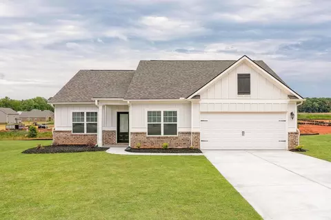 1149 Amadas Dr, Locust Grove, GA 30248