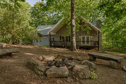 150 Chieftan Trl, Clarkesville, GA 30523 photo 2