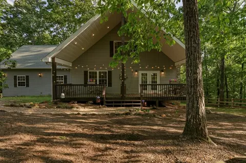 150 Chieftan Trl, Clarkesville, GA 30523 photo 1