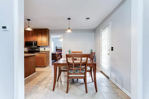 40 Mountain Dr, Covington, GA 30016 photo 8