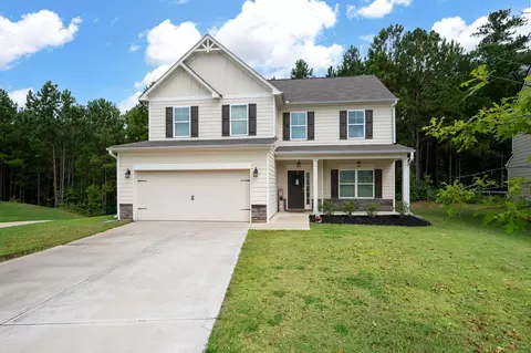597 Shady Gln, Dallas, GA 30132