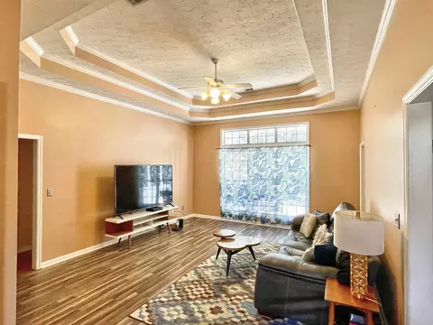 121 Cameron Pointe Dr, Lagrange, GA 30240 photo 3
