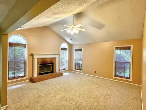 121 Cameron Pointe Dr, Lagrange, GA 30240 photo 11
