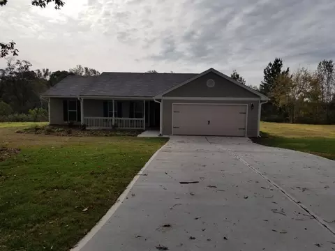 116 Allen Dr #5, Lavonia, GA 30553