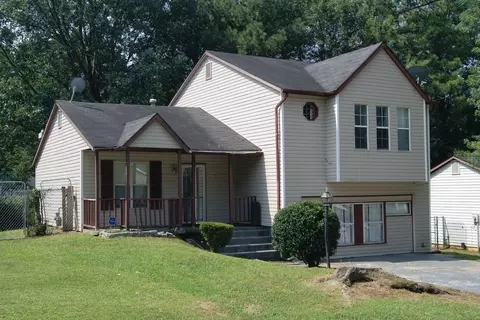6122 Marbut Farms Chase, Lithonia, GA 30058