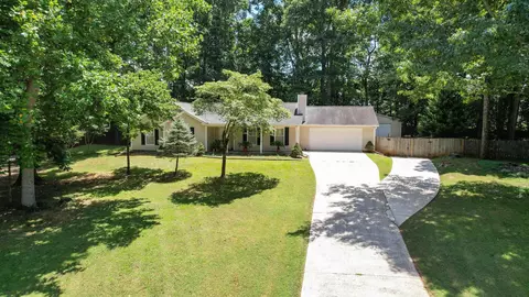 117 Nanette Dr, Newnan, GA 30265
