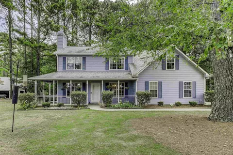 12 Legacy Ln, Newnan, GA 30265