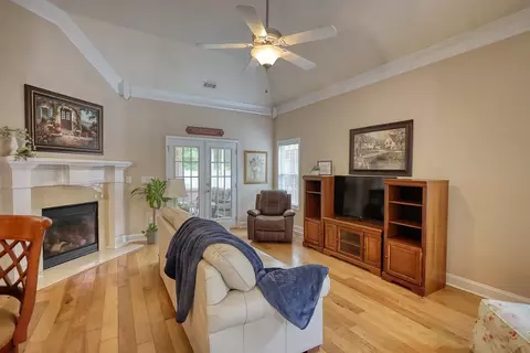 10163 Malcolm Dr, Covington, GA 30014 photo 4