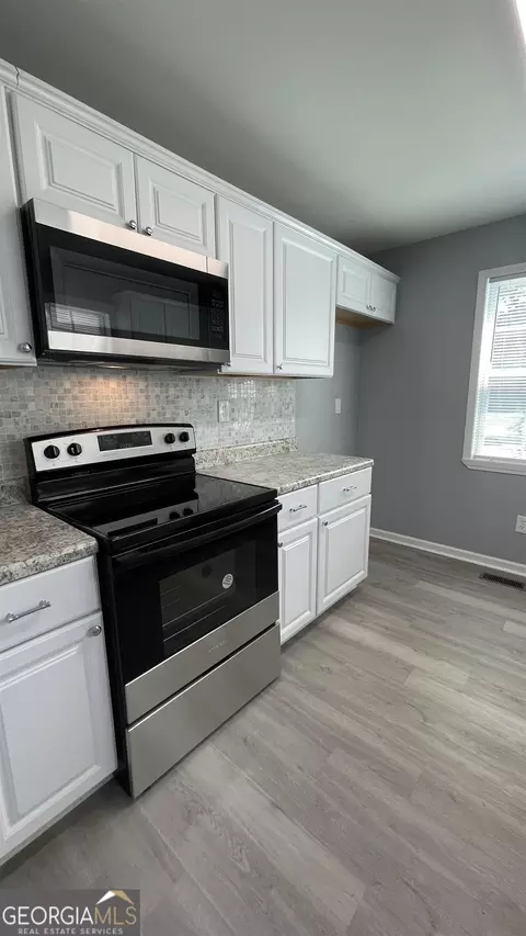 145 Auburn Ave, Lagrange, GA 30241 photo 8