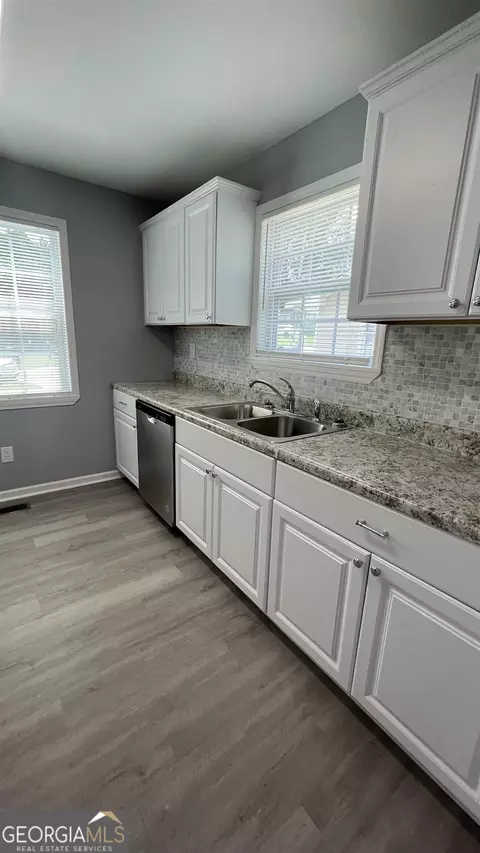 145 Auburn Ave, Lagrange, GA 30241 photo 7