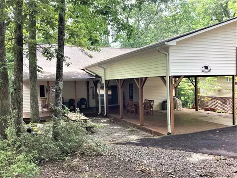 148 Nob Hill Rdg, Cleveland, GA 30528