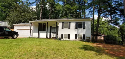 3845 Water Oak Way, Atlanta, GA 30340