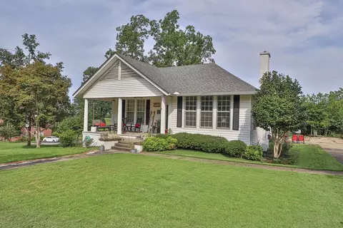Undisclosed, Valley, AL 36854