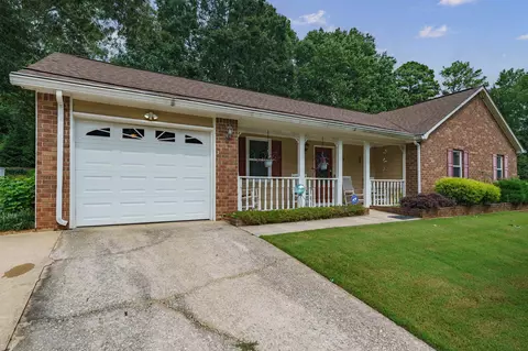 8344 Creek St, Jonesboro, GA 30236