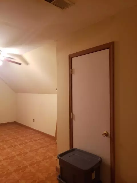 10867 Knotty Pine Pl, Hampton, GA 30228 photo 3