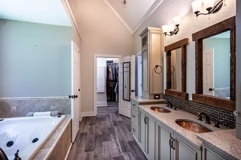 212 Deer Pointe Rd, Lagrange, GA 30240 photo 16
