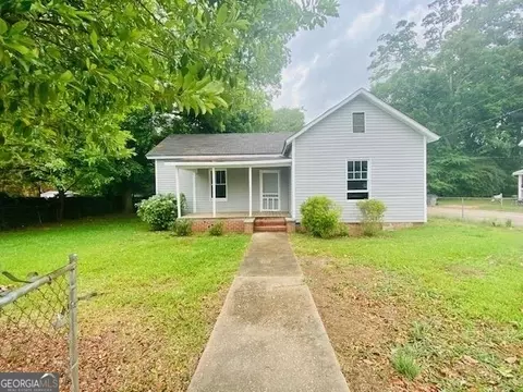 201 Dixie St, Lagrange, GA 30241 photo 2