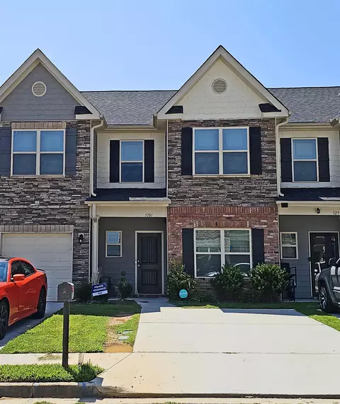 5261 Carrie Dr, Morrow, GA 30260