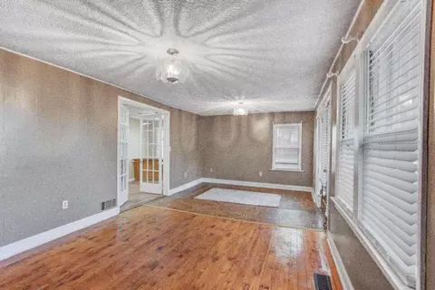 169 Hoyt St, Cornelia, GA 30531 photo 6