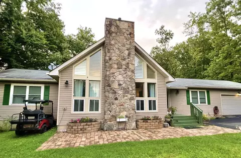 511 Starlight Dr, Sautee Nacoochee, GA 30571
