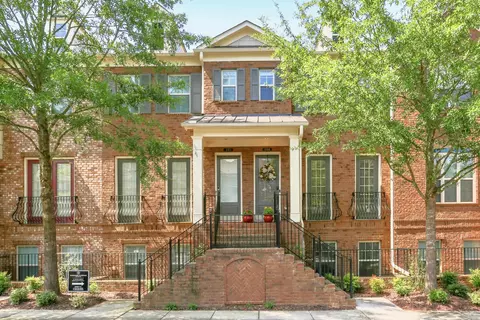 200 Alderwood Pt, Atlanta, GA 30328