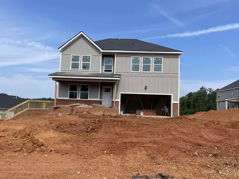 423 Sweetwood Ct #B51, Lagrange, GA 30241