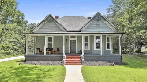 217 Johnson St, Hogansville, GA 30230