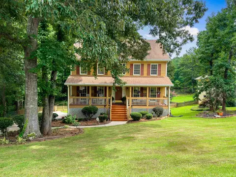 7884 Runnymede Dr, Jonesboro, GA 30236