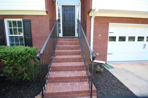 809 Lazy Ln, Winder, GA 30680 photo 5