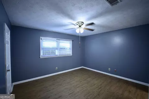 411 Camelot Dr, Lagrange, GA 30241 photo 13