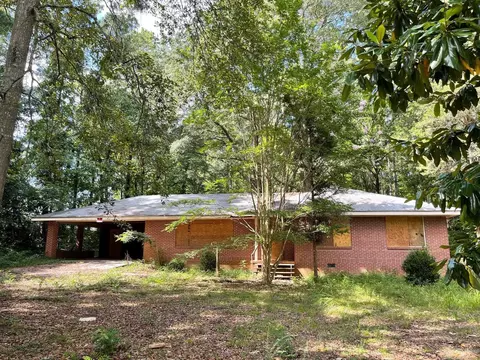 1388 Mundys Mill Rd, Jonesboro, GA 30238