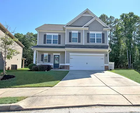 164 Thomaston St, Newnan, GA 30263