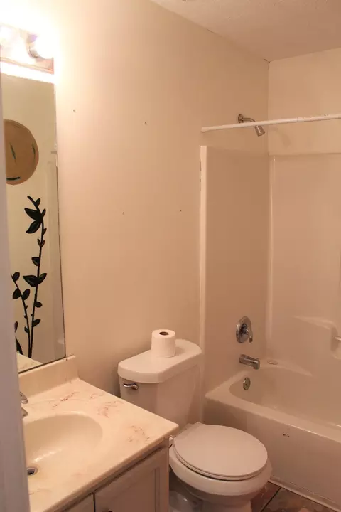 421 Hampton Green Dr, Lagrange, GA 30240 photo 10