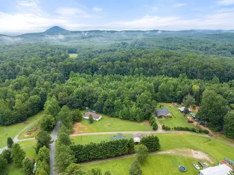 38 Lotus Dr, Toccoa, GA 30577 photo 37