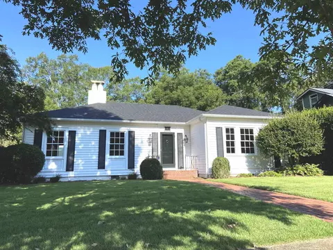 126 College Ave, Lagrange, GA 30240