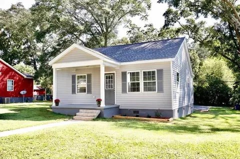 685 Shannon Cir NE, Rome, GA 30161