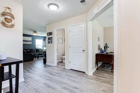 1060 Orchard Cir, Monroe, GA 30656 photo 4