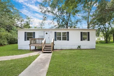 26 Sherwood Forest Dr SE, Allenhurst, GA 31301