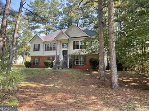 111 Katies Ct, Lagrange, GA 30241