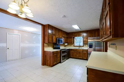 155 Whitney Ct, Tyrone, GA 30290 photo 14