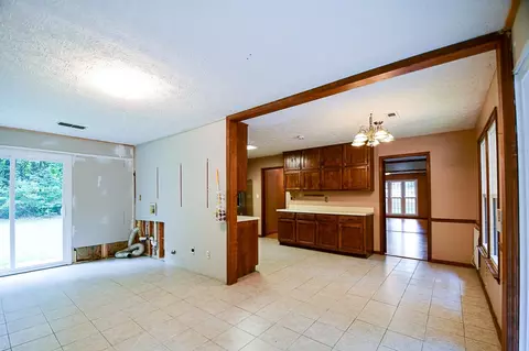 155 Whitney Ct, Tyrone, GA 30290 photo 15