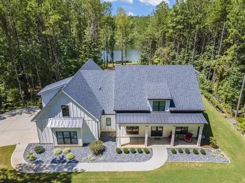 2366 Bohannon Rd, Newnan, GA 30263