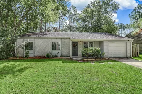 920 Mission Trace Dr, Saint Marys, GA 31558