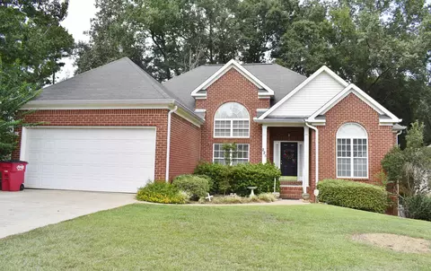 225 Sugarloaf Cir, Macon, GA 31204