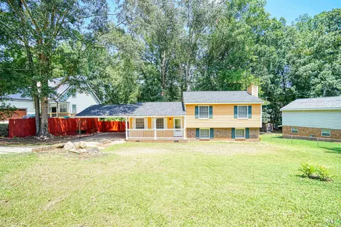 989 Salisbury Trl, Riverdale, GA 30296